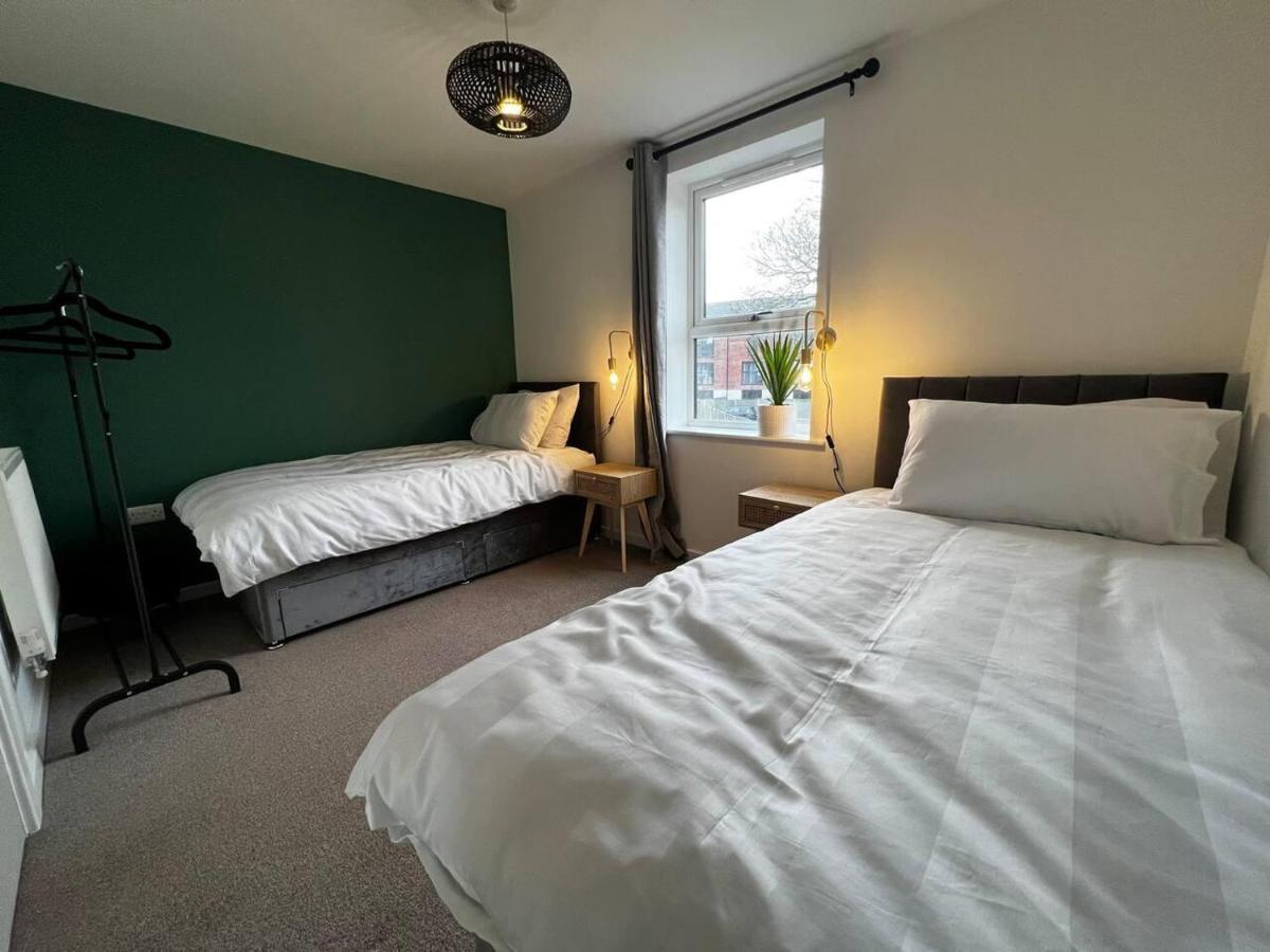 Beautiful 4-Bed House In Lincoln- Close To Centre Экстерьер фото