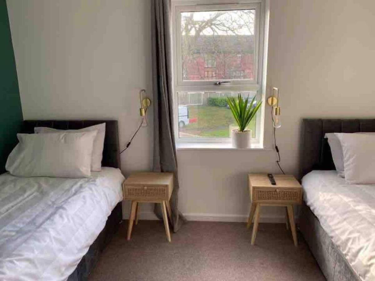 Beautiful 4-Bed House In Lincoln- Close To Centre Экстерьер фото